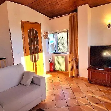 Vakantiehuis Antica Casa In Pietra Vista Mare